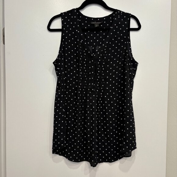 Maternity Bundle - Size Large - Dress & Two Blouses - Like New! - Picture 5 of 11